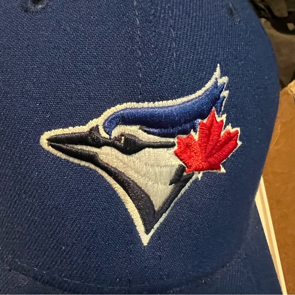 Men’s New Era Team Classic 39THIRTY Stretch Fit Toronto Blue Jays Cap Hat M/L - Picture 3 of 6